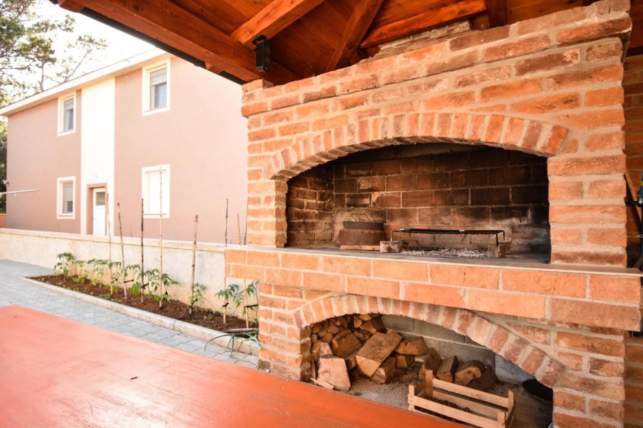 Apartmani Lukic Vir Eksteriør billede
